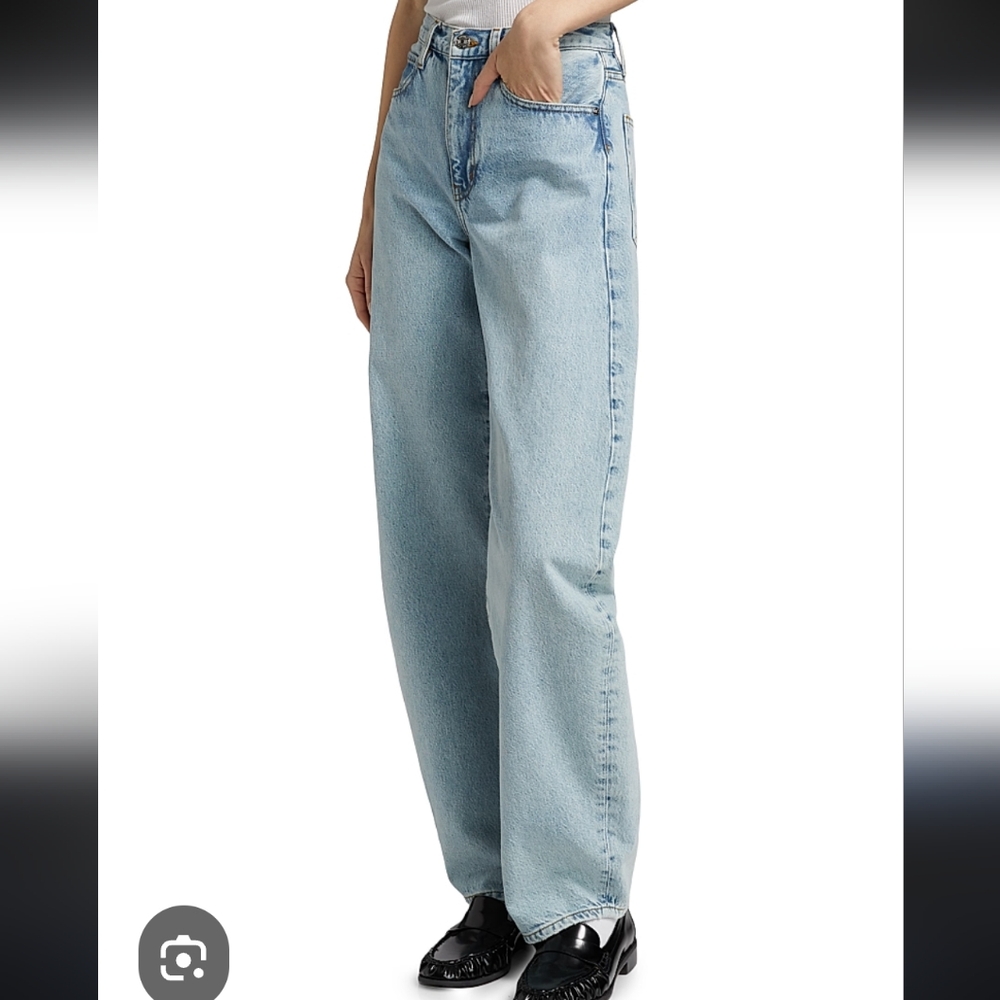 NWT Light Blue High Rise Boyfriend's Jeans Size M